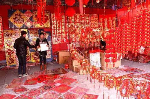 廣東人嘅新年，都系從辦年貨開始