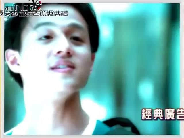 “乜咁啱嘅”，原來(lái)我哋都系睇「陽(yáng)光檸檬茶」廣告長(zhǎng)大