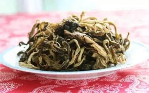 廣州數(shù)十萬(wàn)男子與「菜」相愛(ài)多年，毫不自知