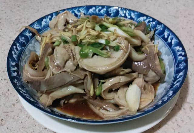 一碗湯渣，睇得出你屬唔屬于呢個家