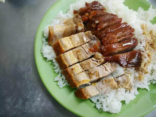 碟頭飯：窮人嘅恩物，平民嘅浪漫