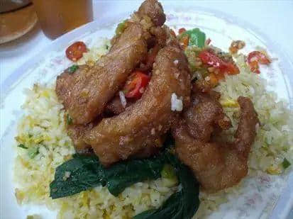 碟頭飯：窮人嘅恩物，平民嘅浪漫