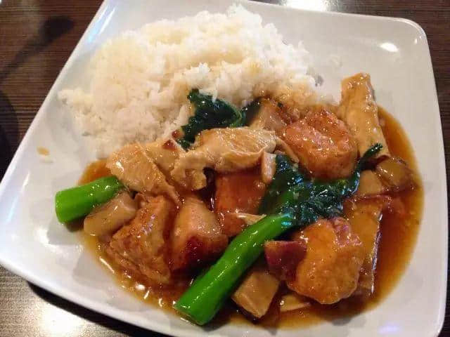 碟頭飯：窮人嘅恩物，平民嘅浪漫