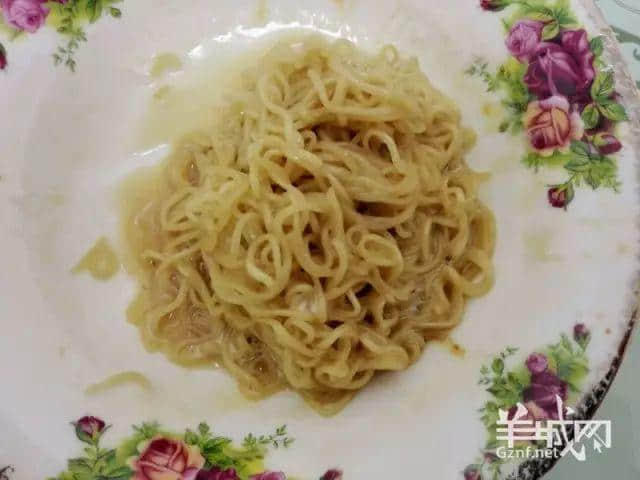 廣東人最大成就:將兩蚊即食面煮成三星米其林 廣東人最大成就:將兩蚊即食面煮成三星米其林