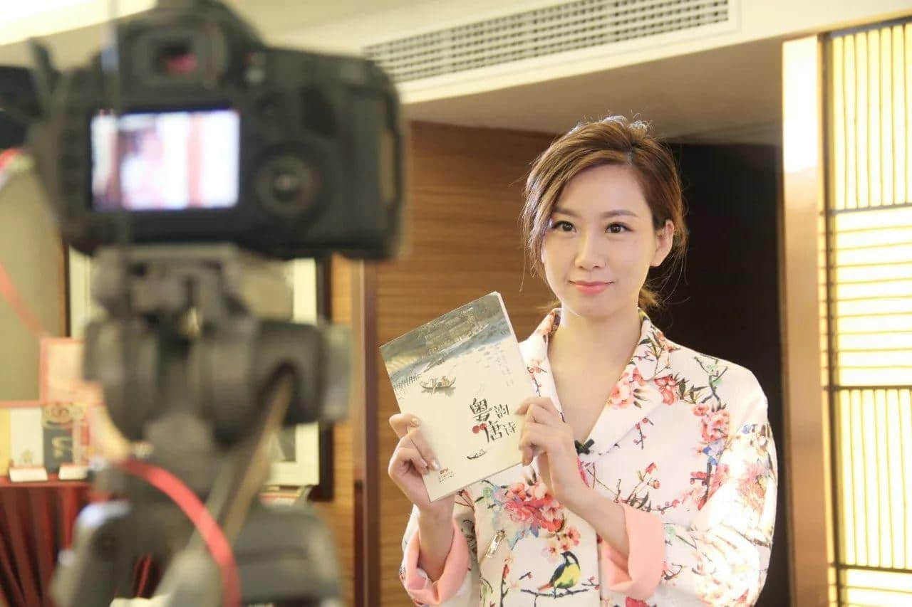 生活，不僅需要眼前的美食，更要融入更多的詩意……