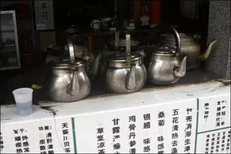 內(nèi)幕｜汪明荃唔系汪明荃，鬼佬肉冇鬼佬，你仲敢?guī)鸵r茶餐廳？