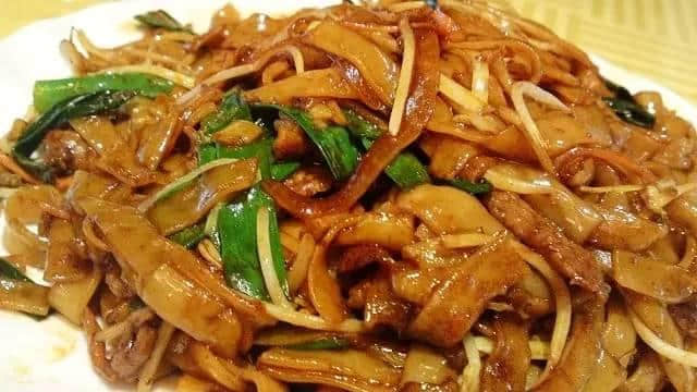 喺廣州淪陷之前，干炒牛河仲未出世？