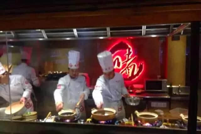 “食在廣州”好閉翳，粵菜點(diǎn)解咁失魂？