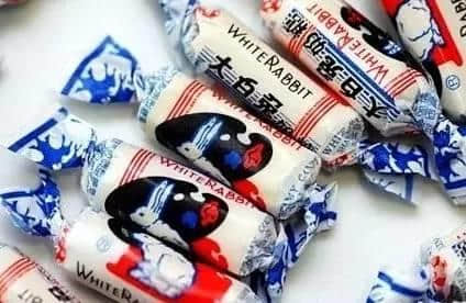 舌尖上的童年：80、90最愛嘅十大零食