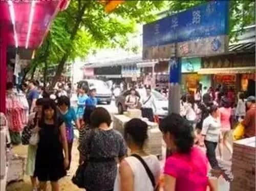 曾經(jīng)嘅“大笪地”，廣州人逝去嘅童年