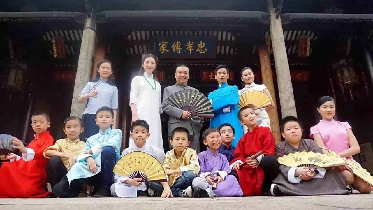 聽細路仔講古系一種點樣嘅體驗？馬上選出你心目中嘅嶺南小古王！