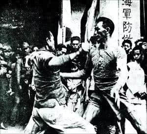 消失于廣州街頭嘅江湖藝人，民國(guó)時(shí)代最真實(shí)嘅影像