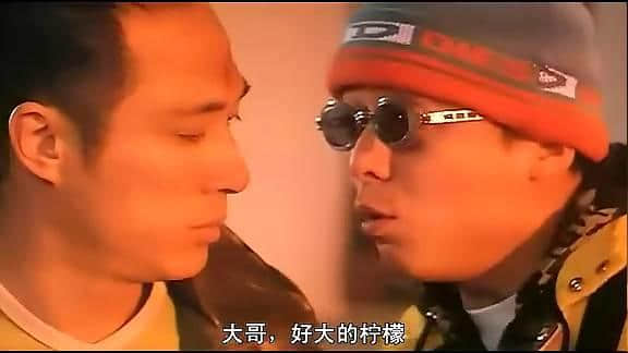 喺廣州人把口度,水果唔單止攞嚟食,仲可以用嚟講! 喺廣州人把口度,水果唔單止攞嚟食,仲可以用嚟講!