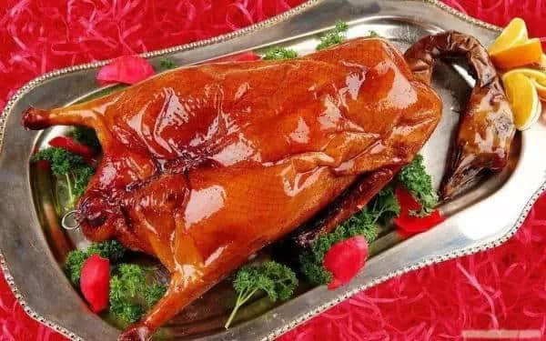 大家食飯最鐘意“斬料加餸”！呢種講法究竟系點(diǎn)嚟嘅？