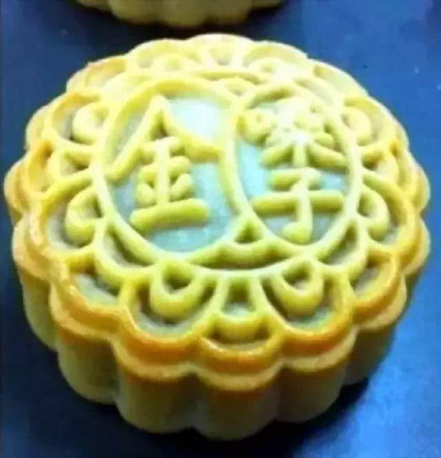 隔住屏幕都覺得核突，呢啲乜嚟咖？