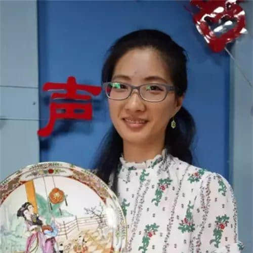 許珺茹：廣彩藝二代，女承父業(yè)系一種點(diǎn)樣嘅體驗(yàn)？ | 粵講越過癮