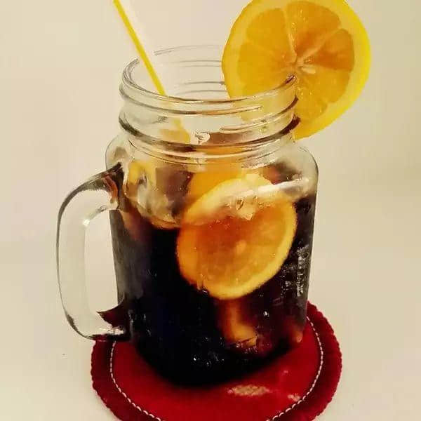 廣東人飲乜都溝檸檬，系咪有病？