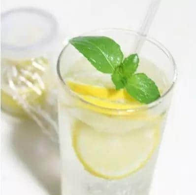 廣東人飲乜都溝檸檬，系咪有病？