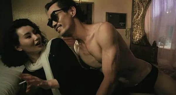 四大天王玩Cosplay？張曼玉畀人S*M？港產(chǎn)超級英雄，你條底線咧？