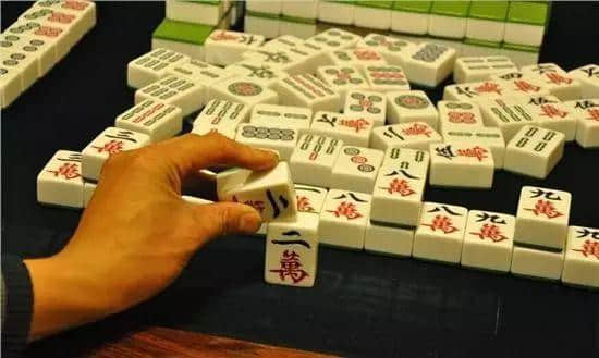 粵語(yǔ)里面嘅“甩”文化，唔系我吹，真系勁到甩轆！