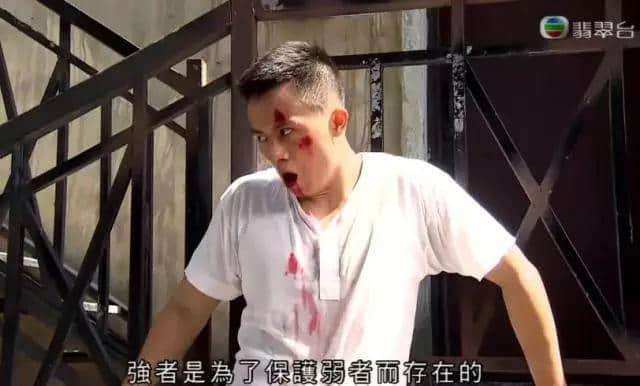三歲出道，五歲同影帝演戲，八歲見過你所有男神，呢個(gè)就系佢哋嘅童年！