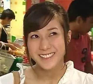 三歲出道，五歲同影帝演戲，八歲見過你所有男神，呢個(gè)就系佢哋嘅童年！