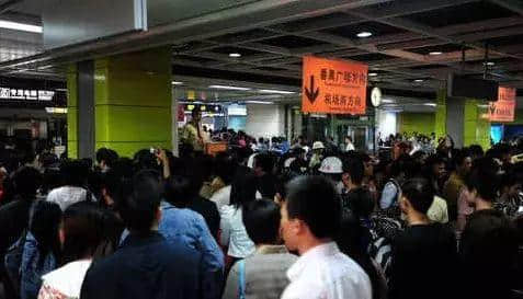 呢個(gè)系我睇過最全面嘅廣州地鐵吐槽合集 呢個(gè)系我睇過最全面嘅廣州地鐵吐槽合集