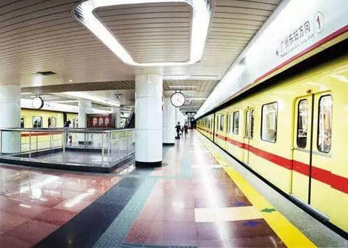 呢個(gè)系我睇過最全面嘅廣州地鐵吐槽合集 呢個(gè)系我睇過最全面嘅廣州地鐵吐槽合集
