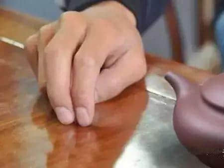 做得出呢啲事，肯定系廣東人！