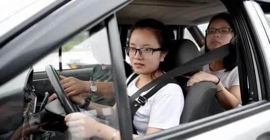 沒經(jīng)歷過廣州駕考的人，不足以談人生