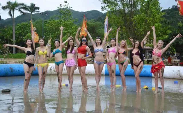 玩潑水節(jié)就要出國？NO！小編帶你玩遍愛必儂那金谷第二屆全民潑水節(jié)！