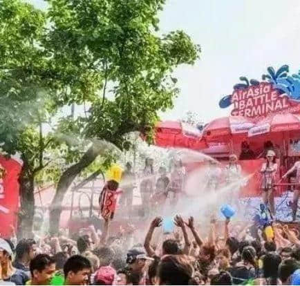 玩潑水節(jié)就要出國？NO！小編帶你玩遍愛必儂那金谷第二屆全民潑水節(jié)！