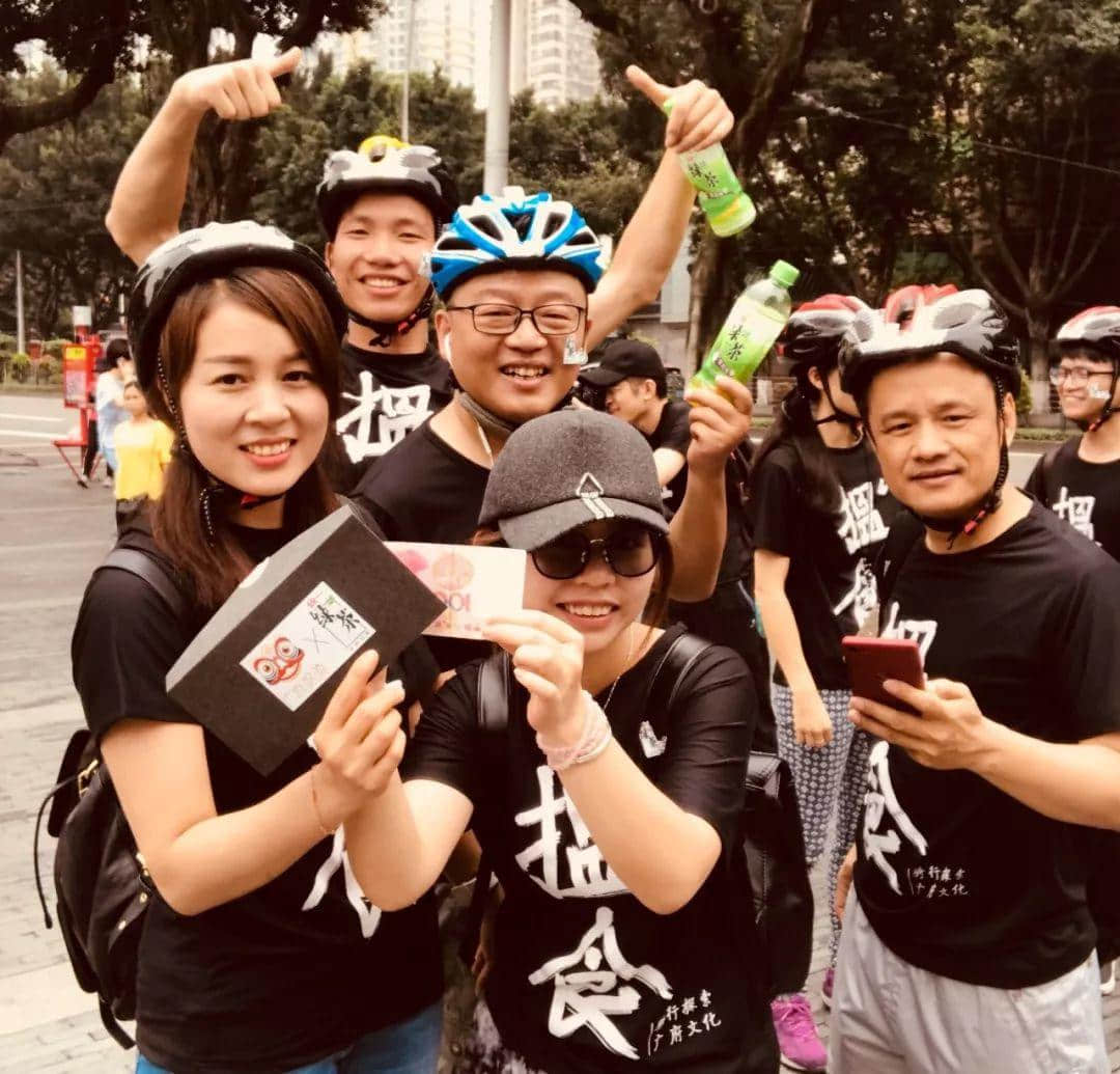 “揾食”艱難？貧窮使他們更強大！