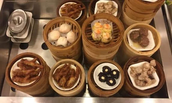 日漸消失的廣州夜茶，是否印證著廣州已經(jīng)失去光華？