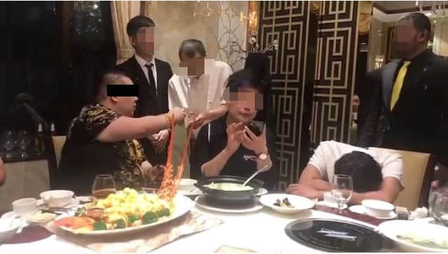 網(wǎng)曝馬來西亞王子澳門贏下2000萬，見人就派！真相是……