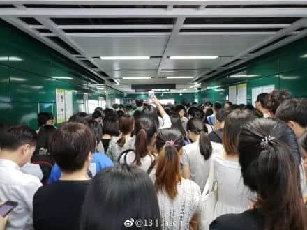 黃子華講過，我有份工叫陰公，咁廣州人返工究竟有幾難？