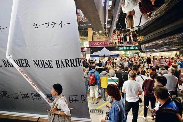 在香港，有條萬人朝圣的街即將被“殺”