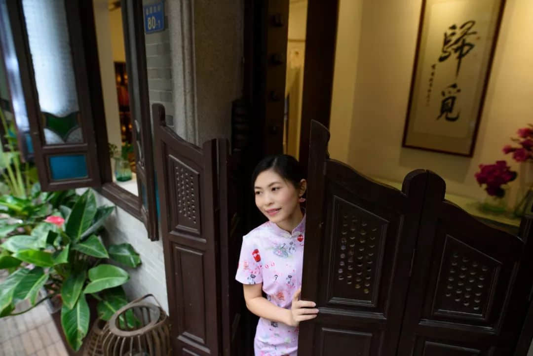 在這裡，你或許會(huì)遇到西關(guān)小姐……