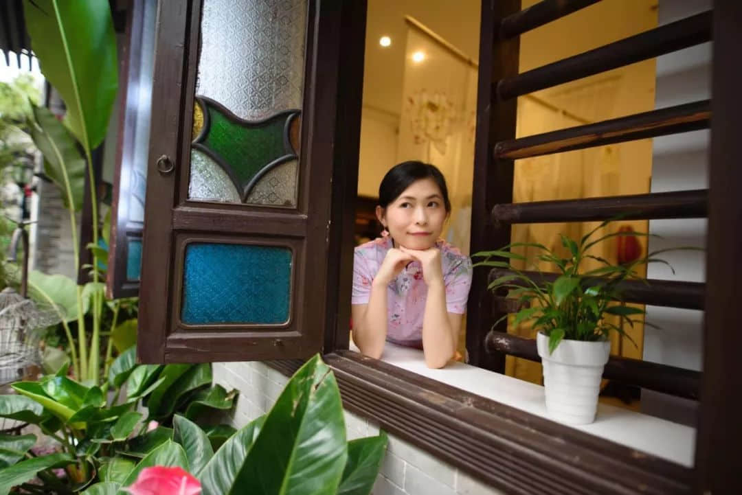 在這裡，你或許會(huì)遇到西關(guān)小姐……
