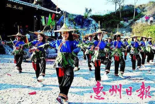 廣東人，你們的中秋，現(xiàn)在只剩下月餅和放假了嗎？