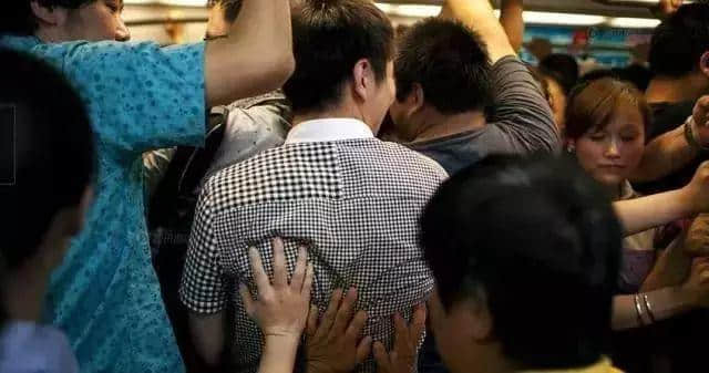 我要食過(guò)幾多夜粥，先可以逼逼逼逼逼上廣州地鐵？