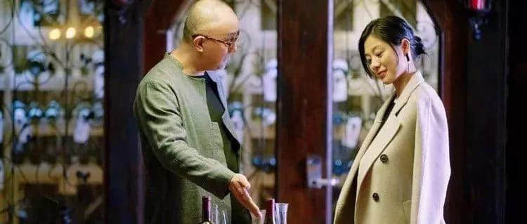 你以為的理性消費，只不過是被洗腦罷了