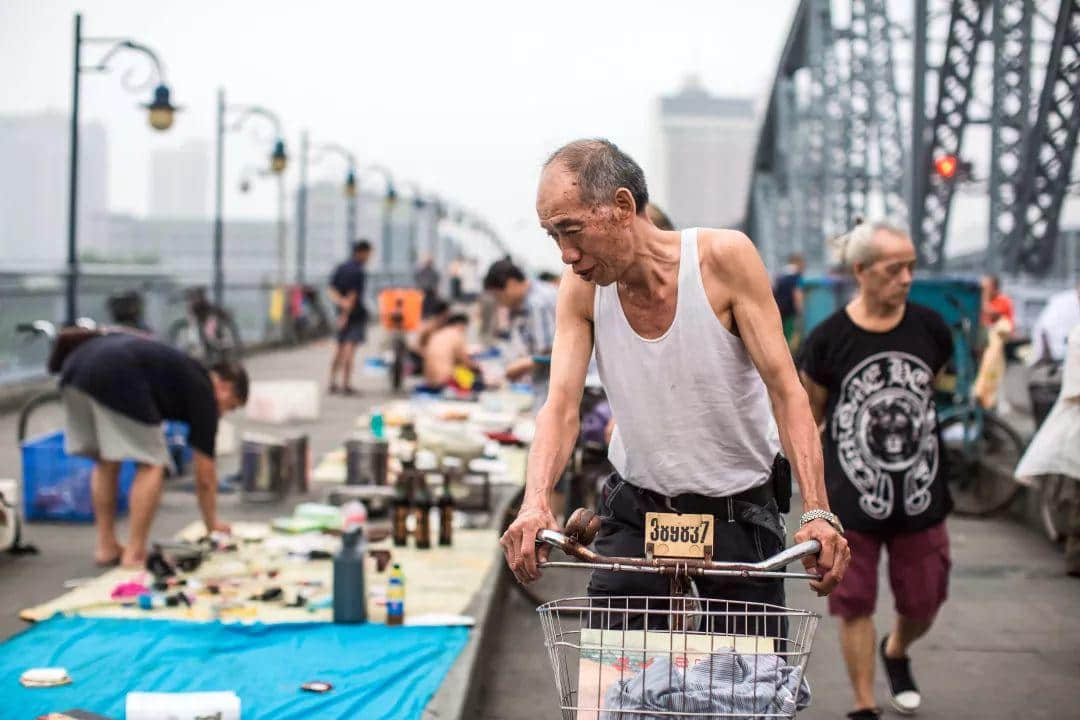 古有“鬼市”天光墟，廣州人你去唔去？