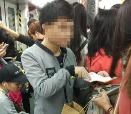 我要食過(guò)幾多夜粥，先可以逼逼逼逼逼上廣州地鐵？