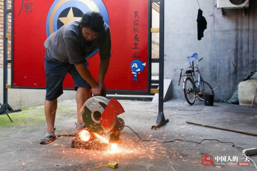 最慘網(wǎng)紅！設(shè)計1000多件產(chǎn)品，各個火爆，卻一個都沒人買...