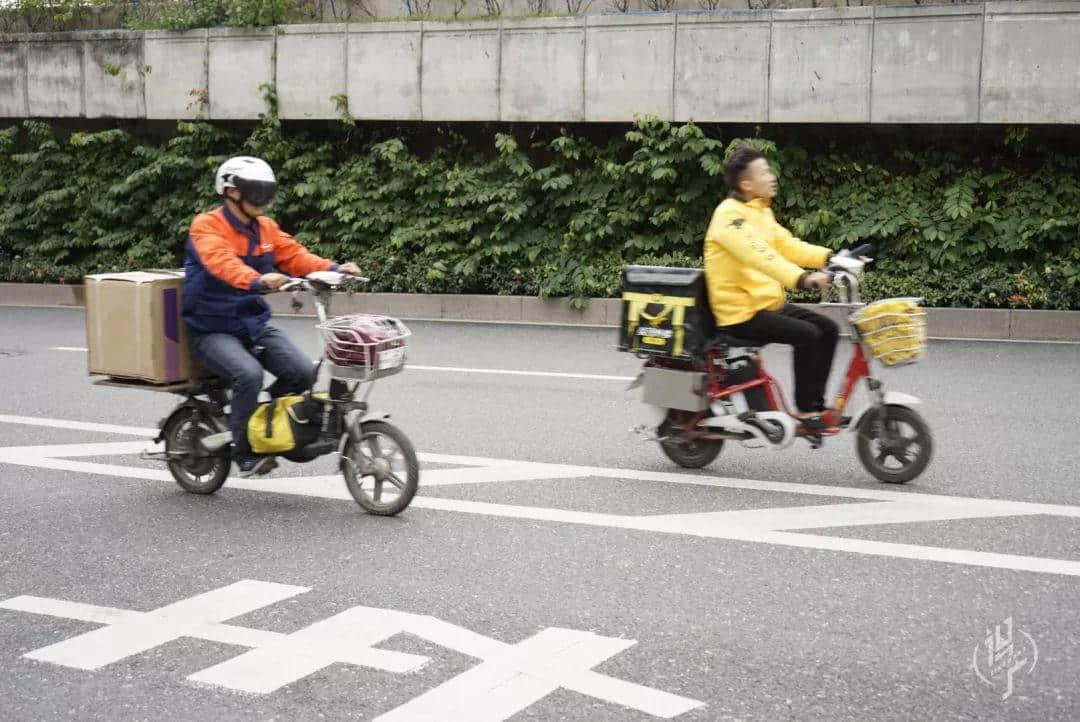 廣州街頭外賣交通違法亂象，有人管嗎？