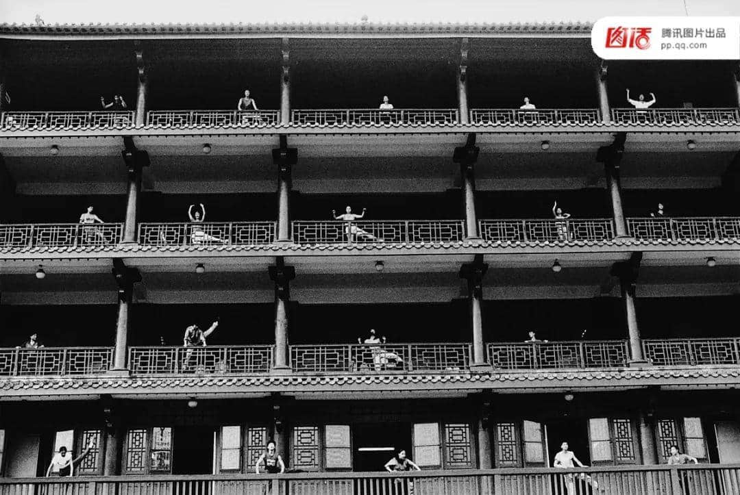 安哥鏡頭下的改革開放40年:不過是小人物的悲與喜 安哥鏡頭下的改革開放40年:不過是小人物的悲與喜