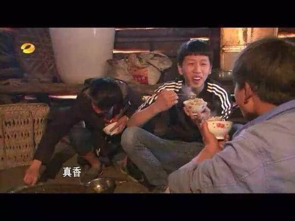 世界上最銷魂嘅手，叫白云豬手