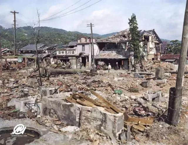 凝聚歷史重要時(shí)刻的罕見彩照……