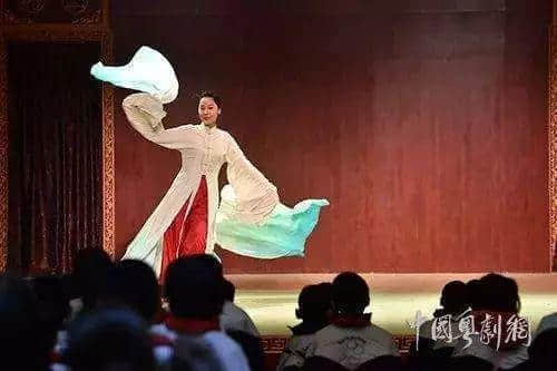 ?時(shí)隔34年粵劇重登春晚，但你真的會(huì)關(guān)心嗎？